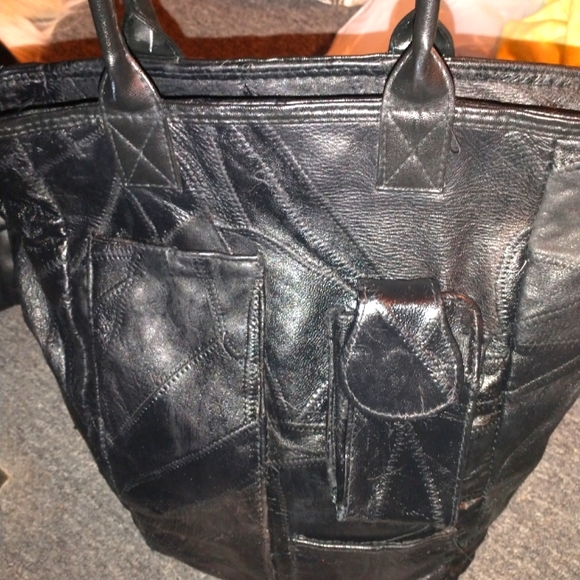 Beautiful buttery soft Black leather Tote. - Picture 1 of 6